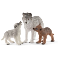Porodica vukova - vucica i bebe